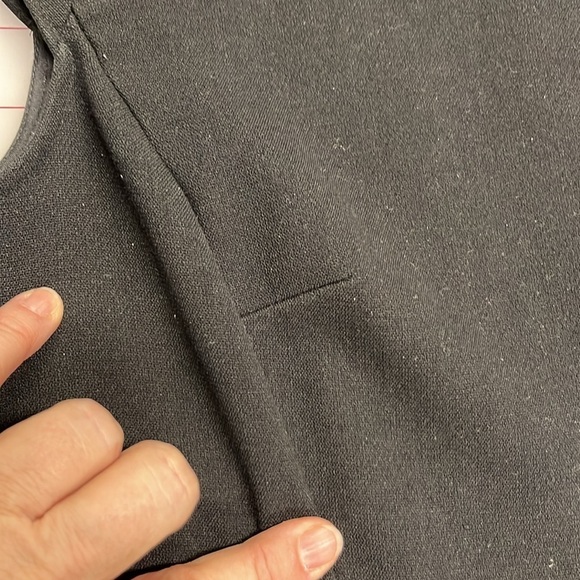 LOFT Cap Sleeve Scoop Neck "Little Black Dress"  Two Pocket Career Dress SZ 8 - Picture 7 of 14